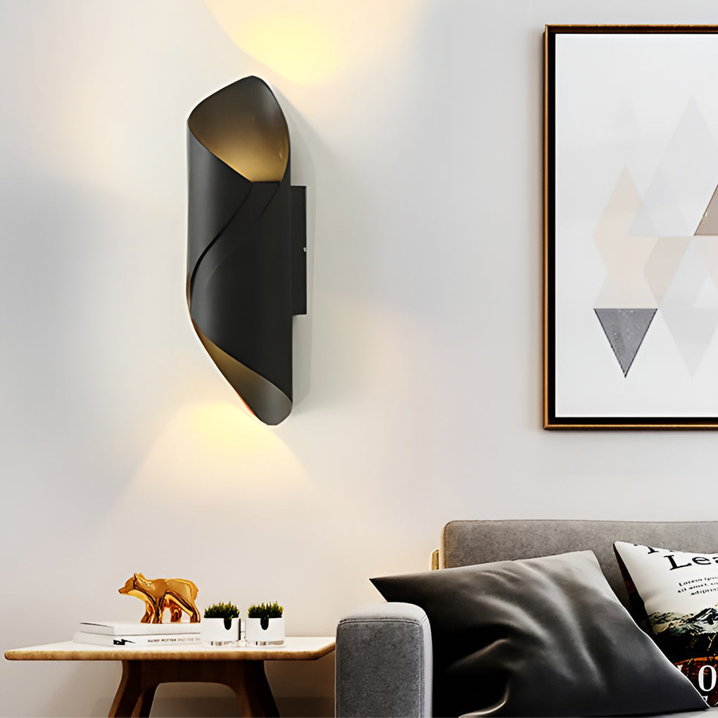 Outdoor Wall Lamp - Sustainable and Elegant Lighting
