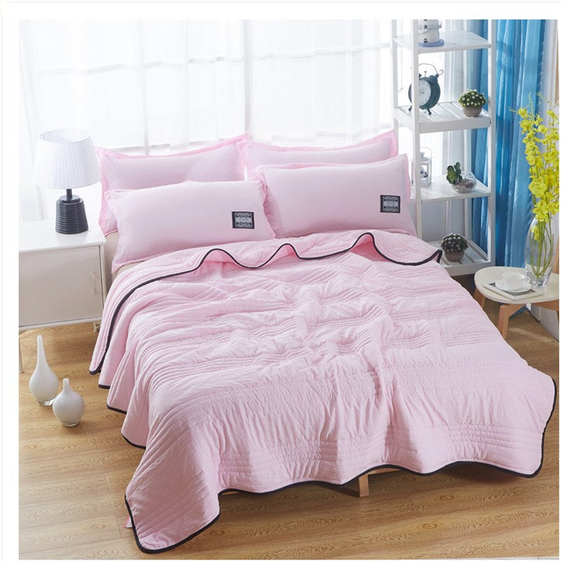 LOLA - Luxe Cool Silk Blanket for Summer Comfort