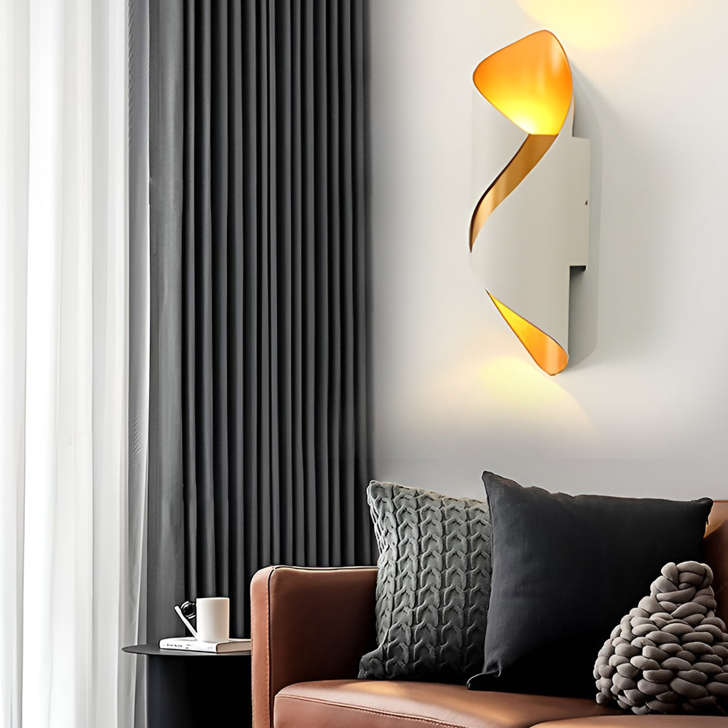 Outdoor Wall Lamp - Sustainable and Elegant Lighting