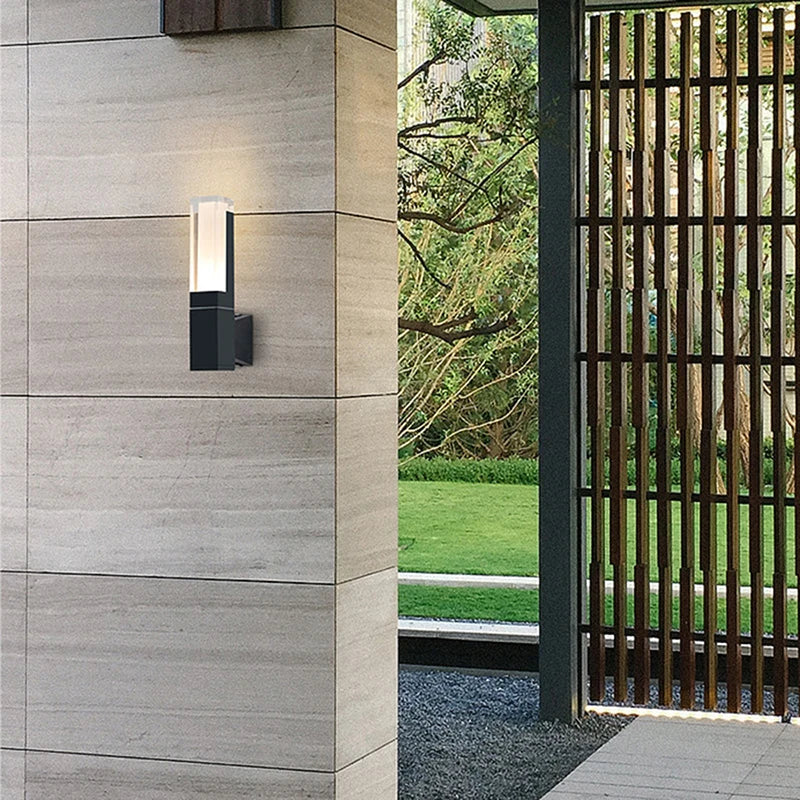 UrbanGlow - Aluminium-Acrylic Minimalist LED Wall Light