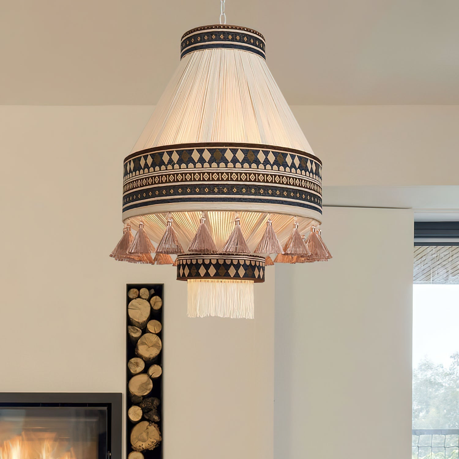 Bohemian_Fringe_Pendant_Lamp_1_5.jpg