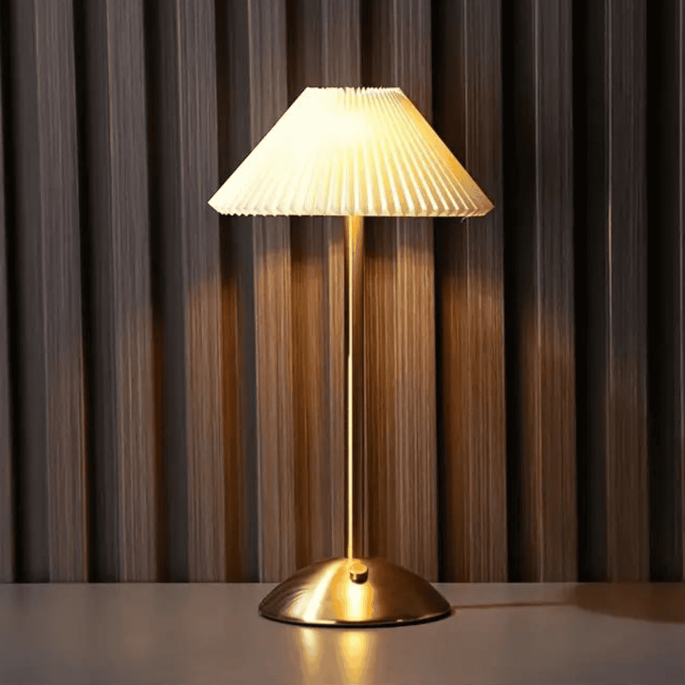 GloLicht - Modern and Wireless Table Lamp