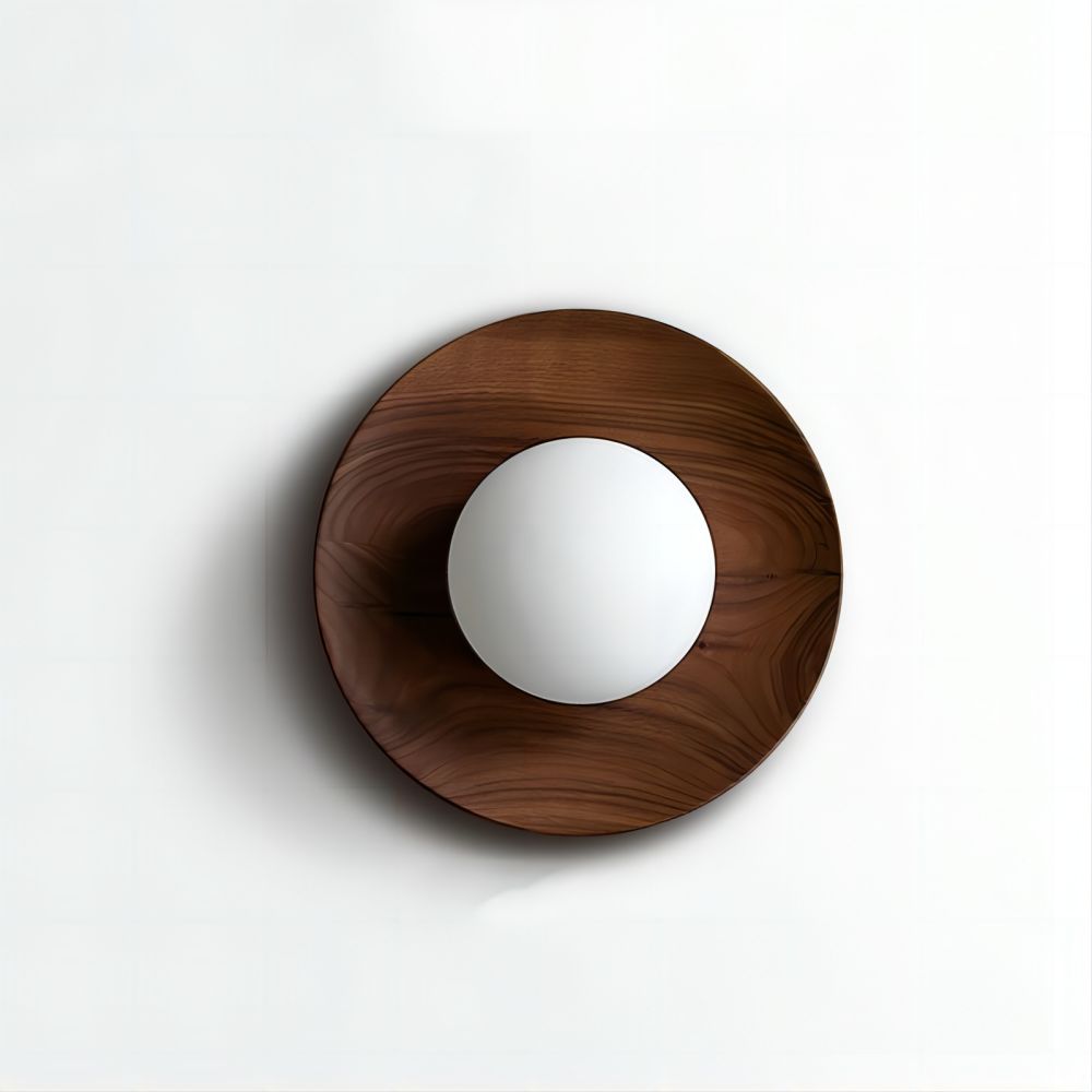Wall Lamp in Natural White Wood - Simple and Elegant Lighting