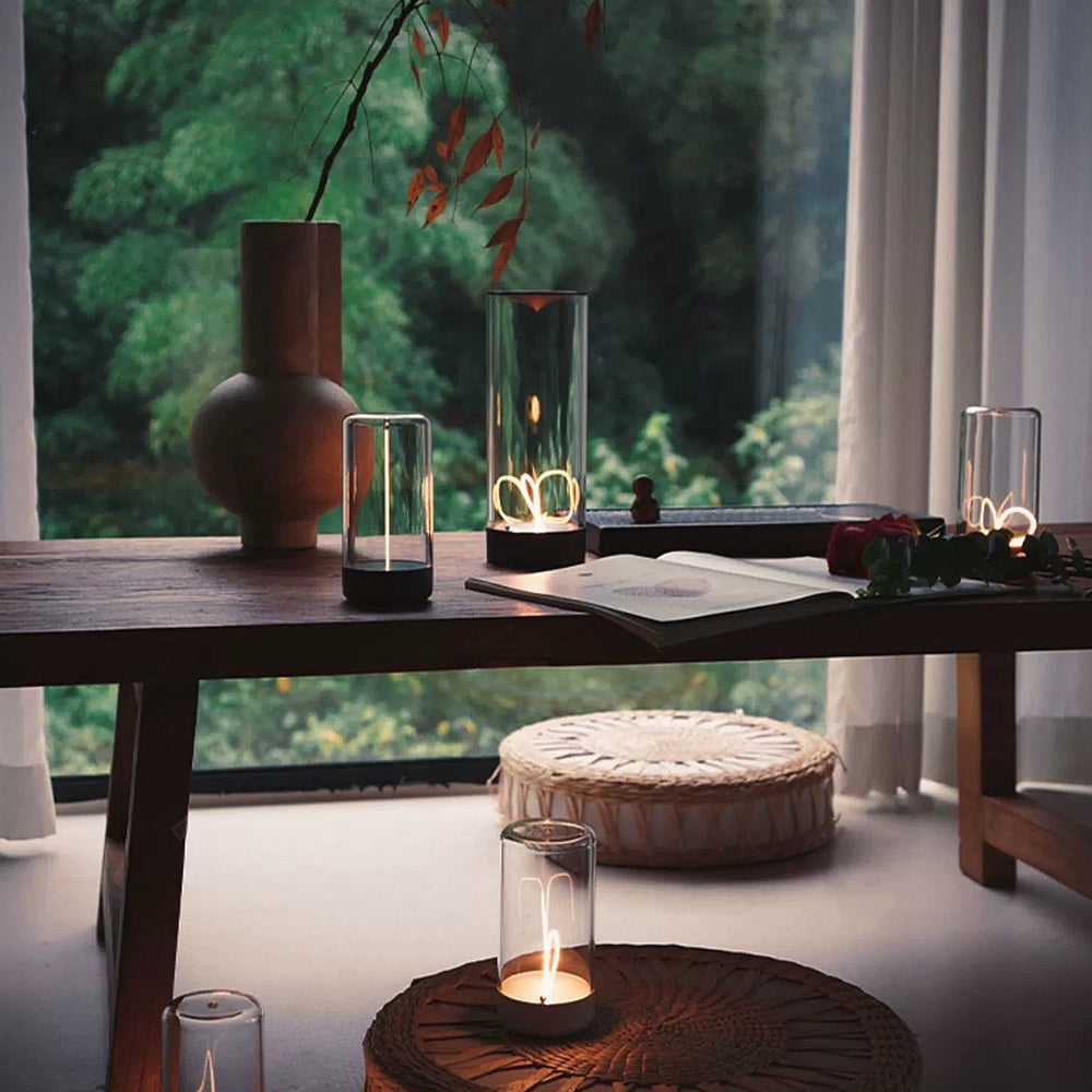 Magnetica - Modern Table Lamp