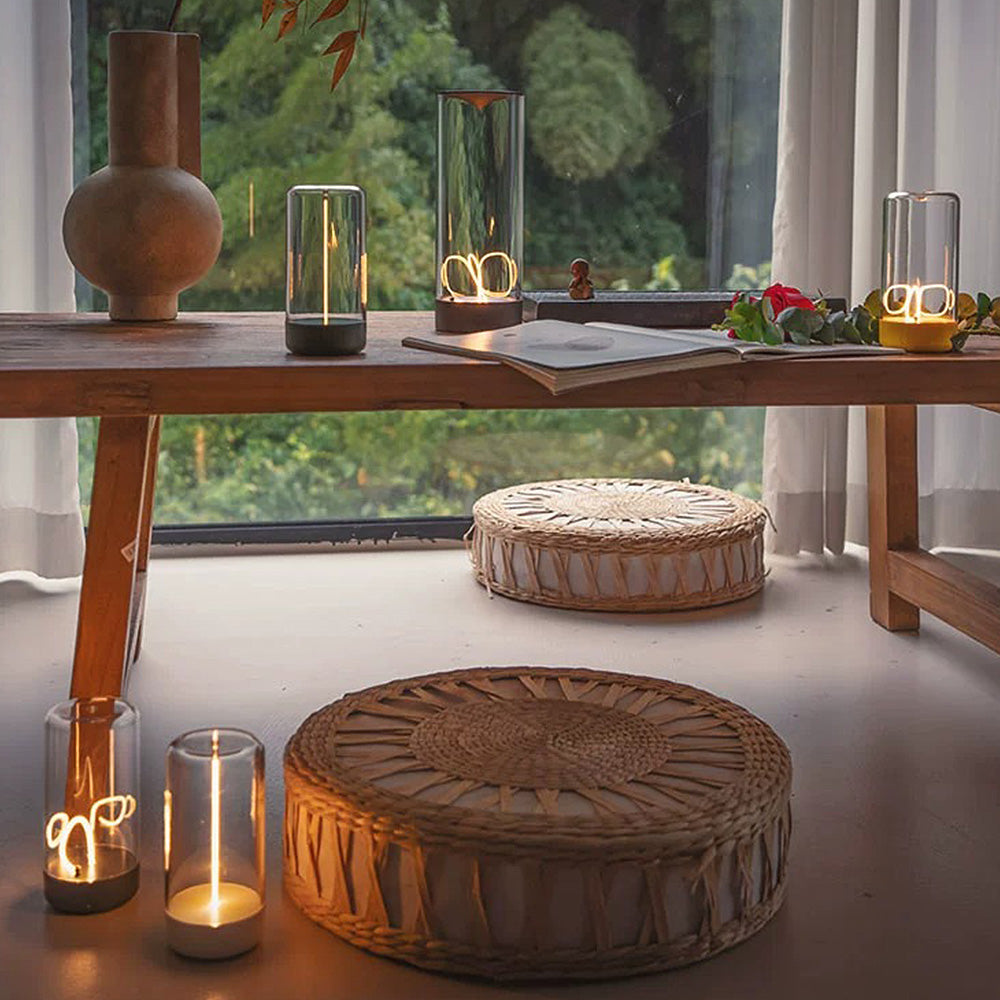 Magnetica - Modern Table Lamp