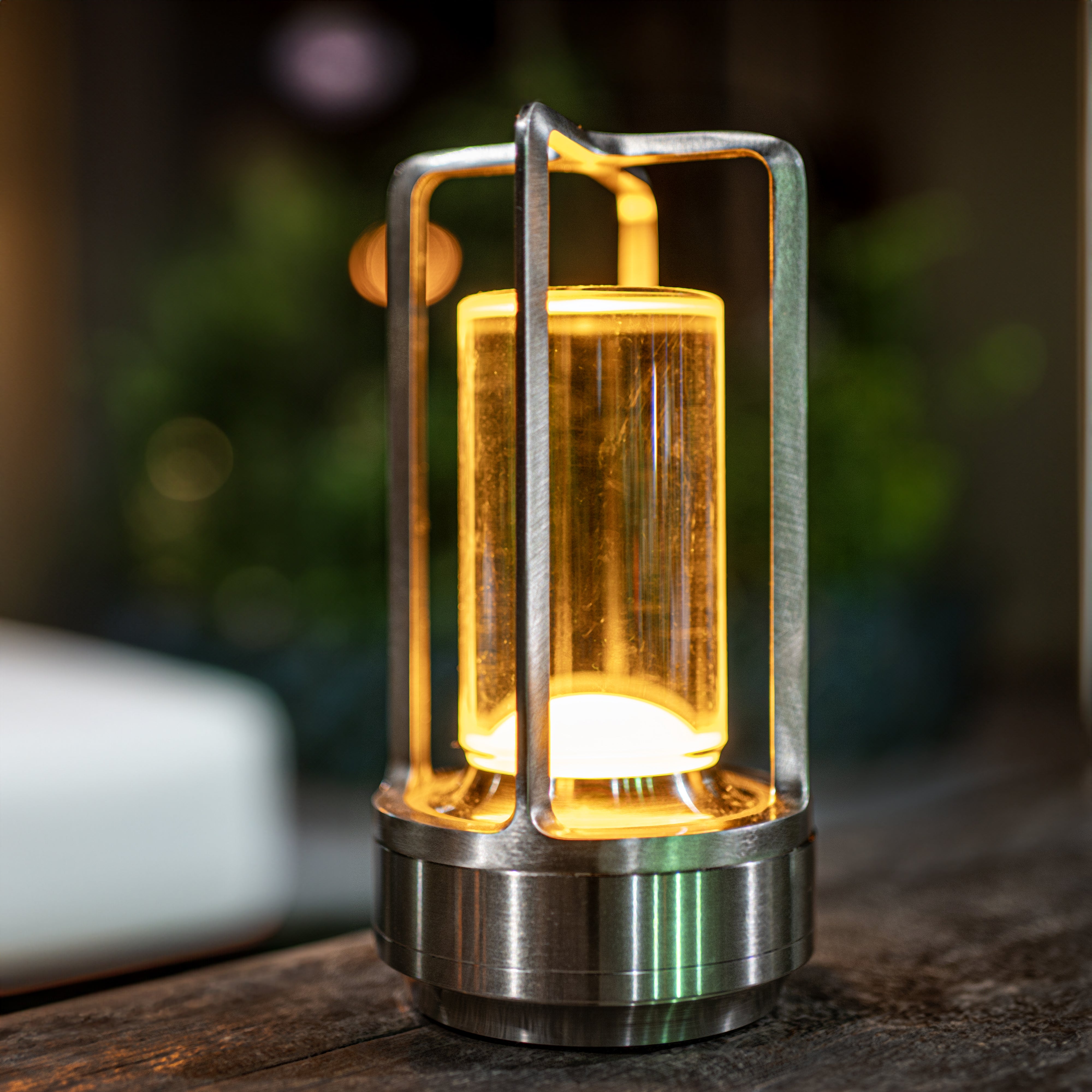 SereneGlow - Elegant Crystal Lamp