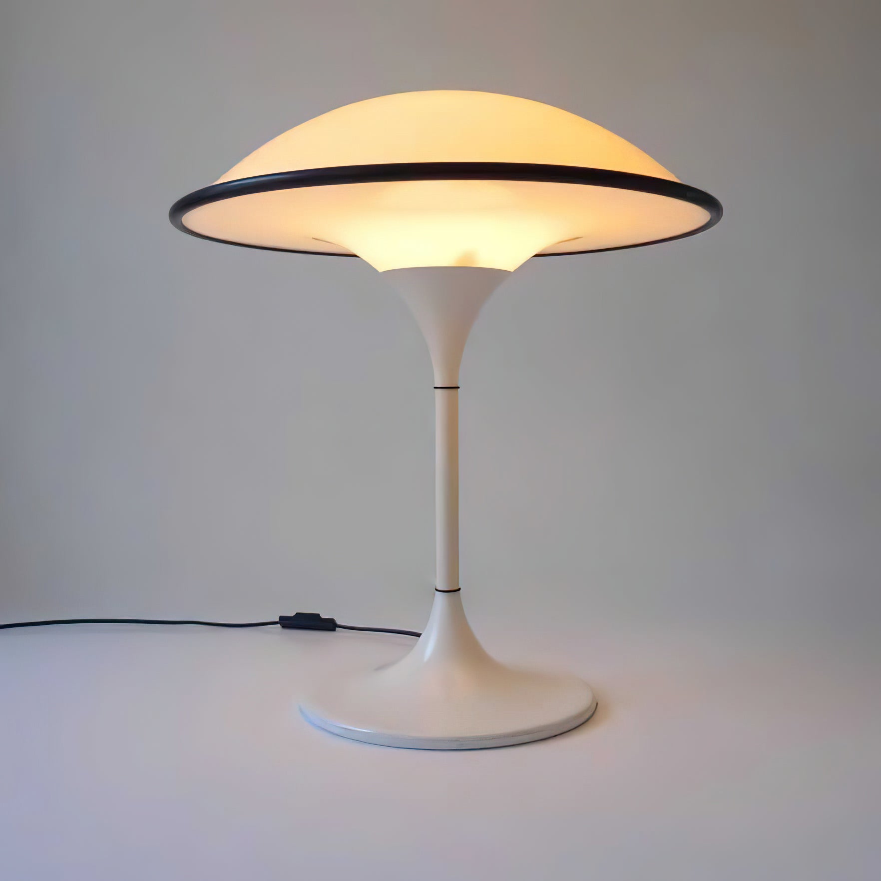 LumiFont - Elegant Table Lamp with Unique Design