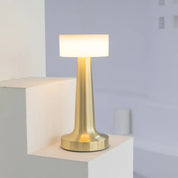 GlimmerBeam – Scintillating Table Lamp