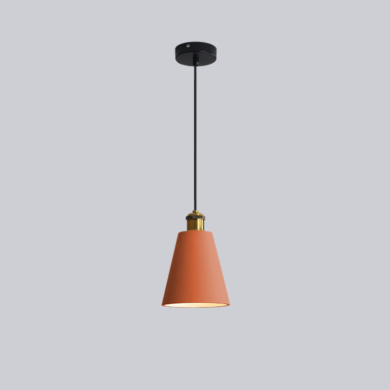 FormaLuxe - Modern Metal and Resin Chandelier