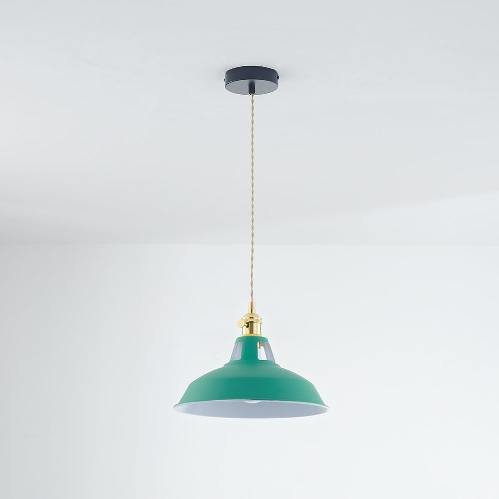 VibrantLight – Radiant Metal Chandelier