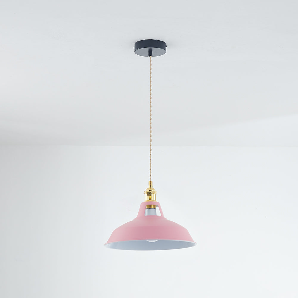 VibrantLight – Radiant Metal Chandelier