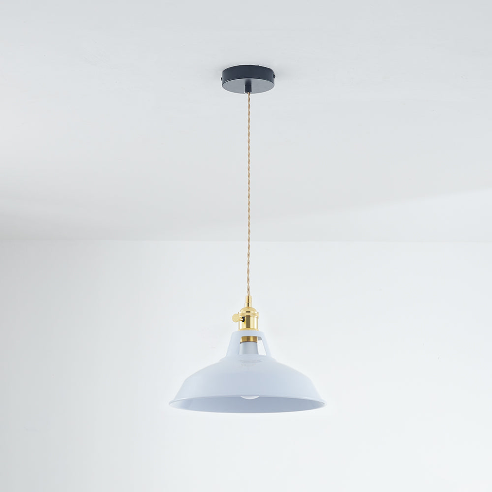 VibrantLight – Radiant Metal Chandelier