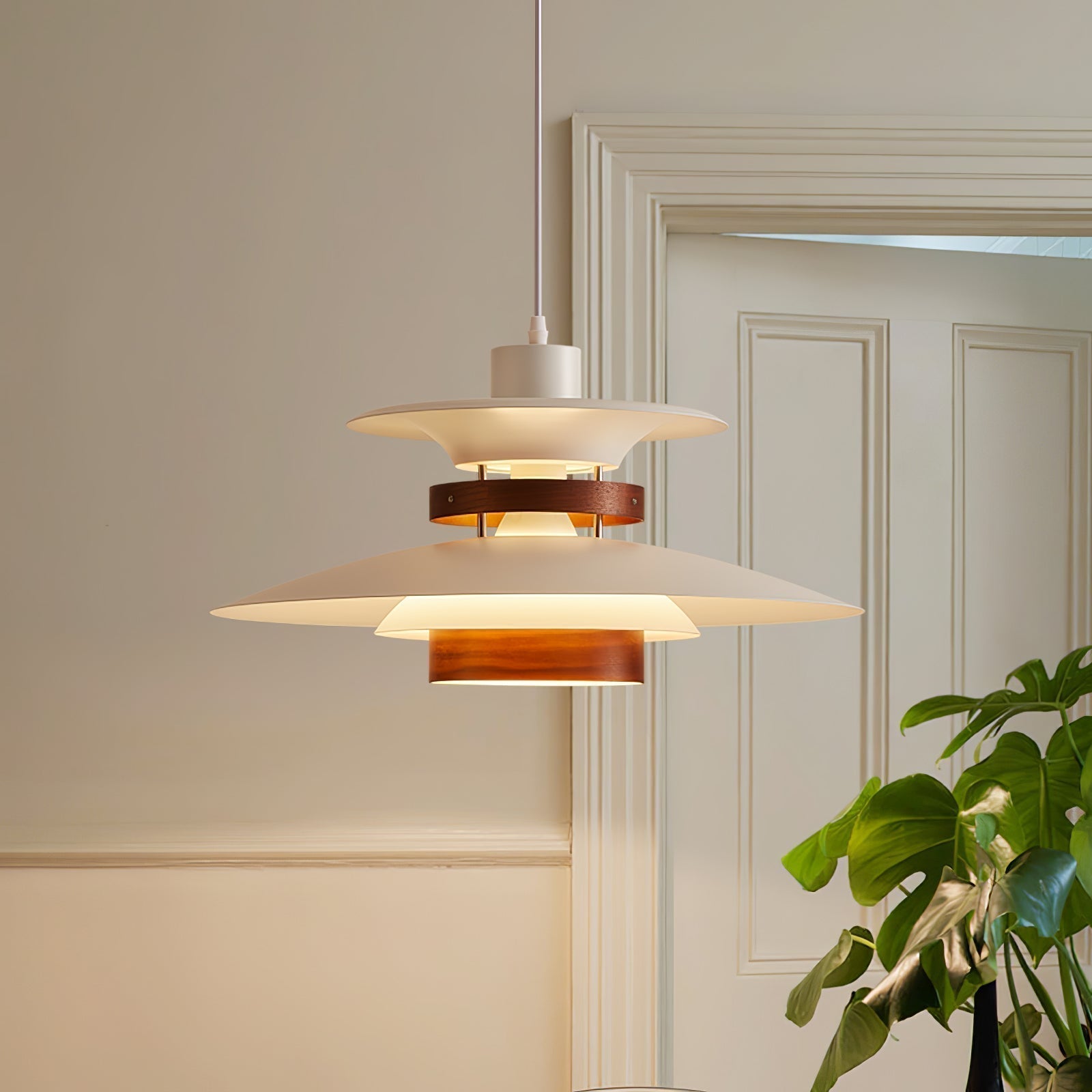 Mercero – Elegant Pendant Light