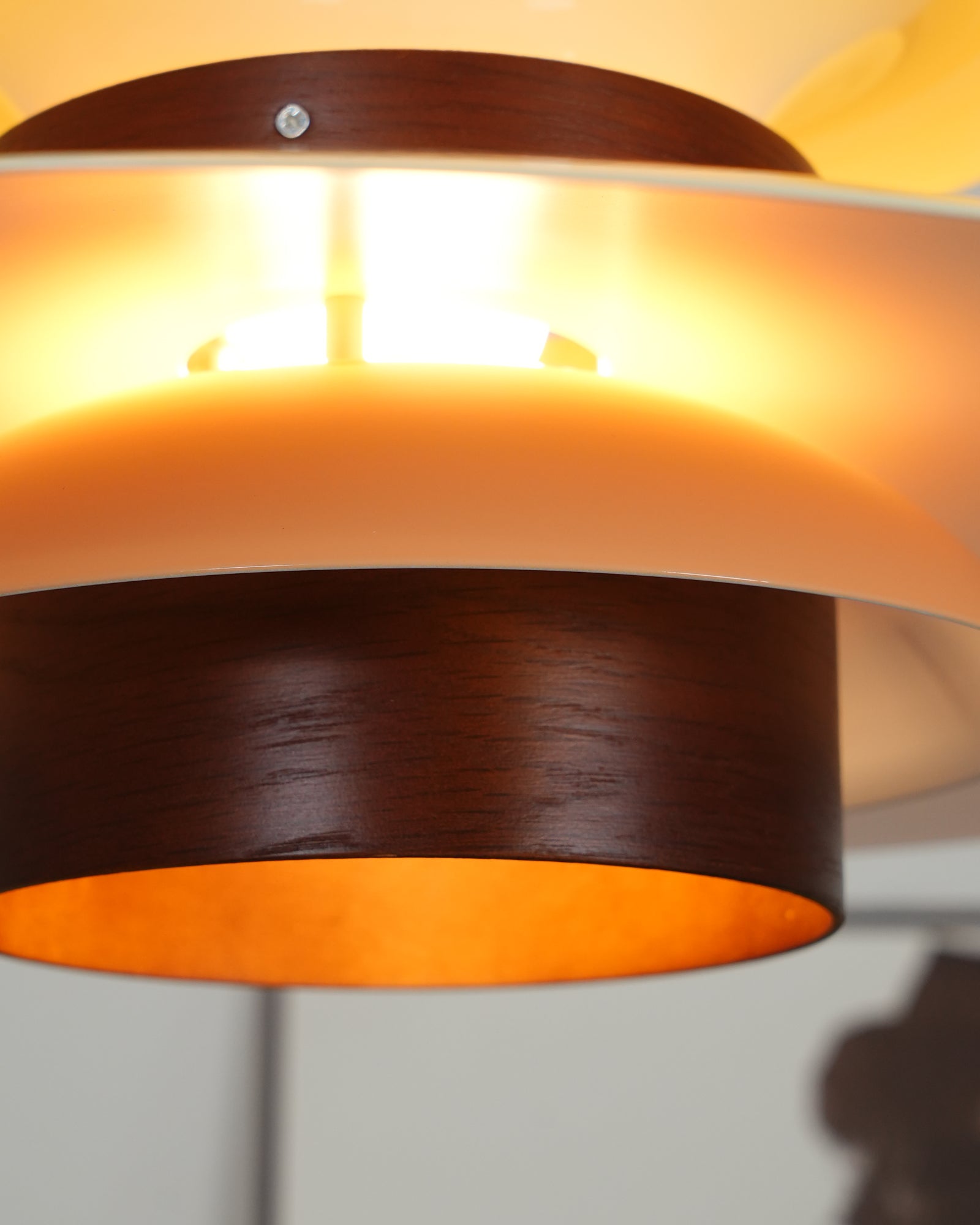 Mercero – Elegant Pendant Light