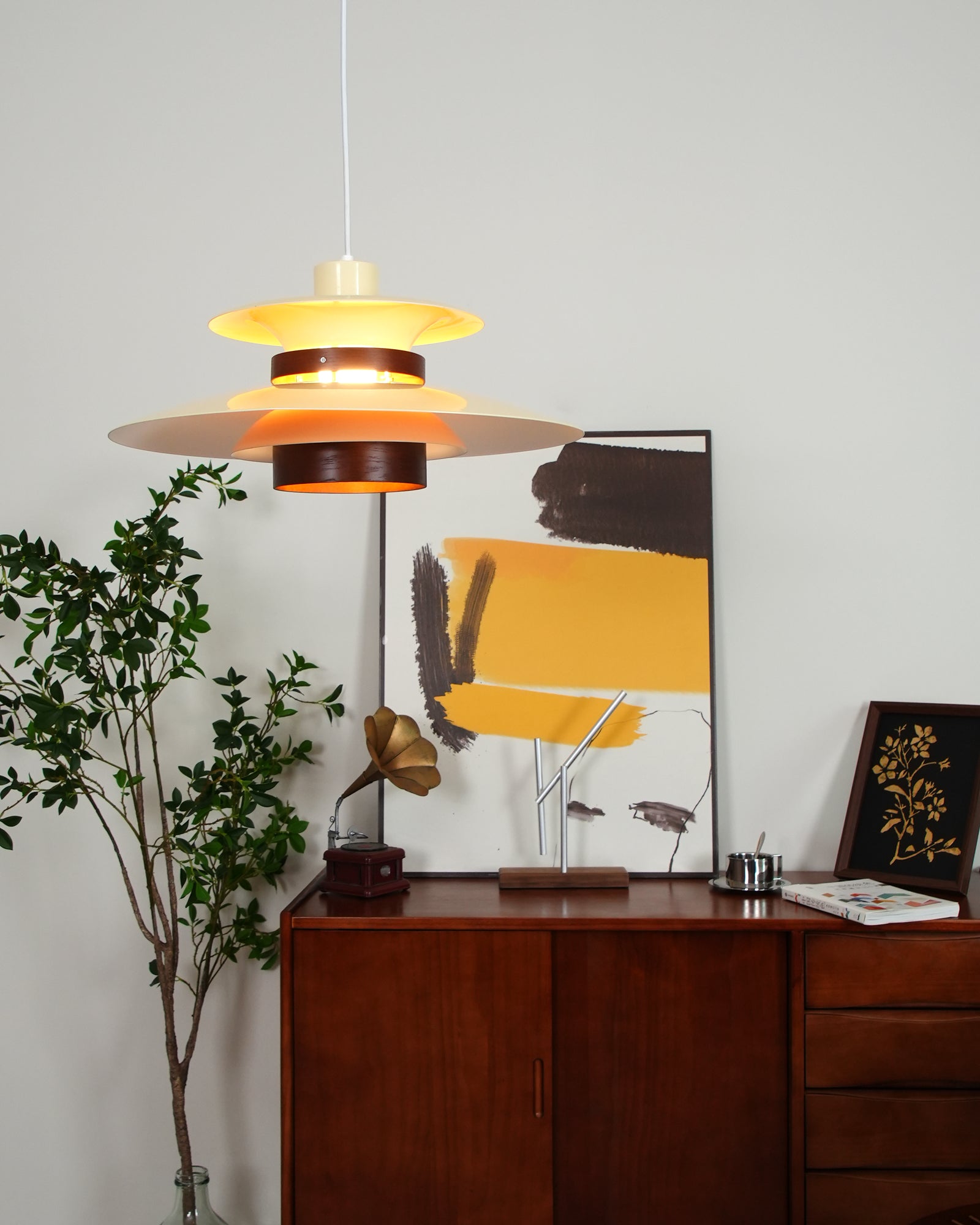 Mercero – Elegant Pendant Light