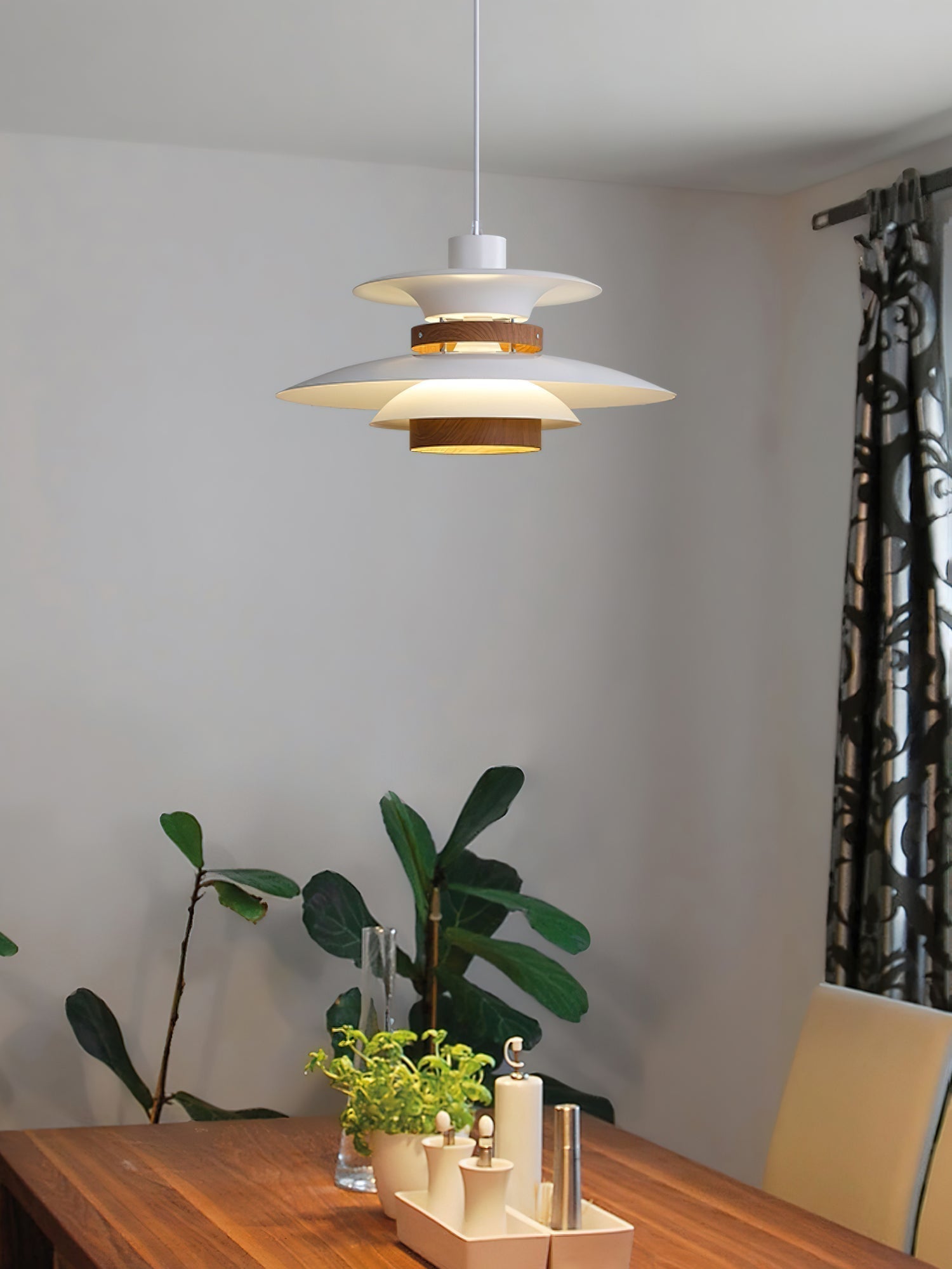 Mercero – Elegant Pendant Light