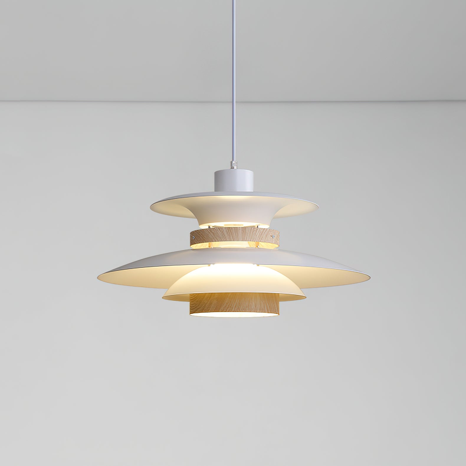 Mercero – Elegant Pendant Light