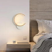 LUMIEDGE - Modern LED Wall Light