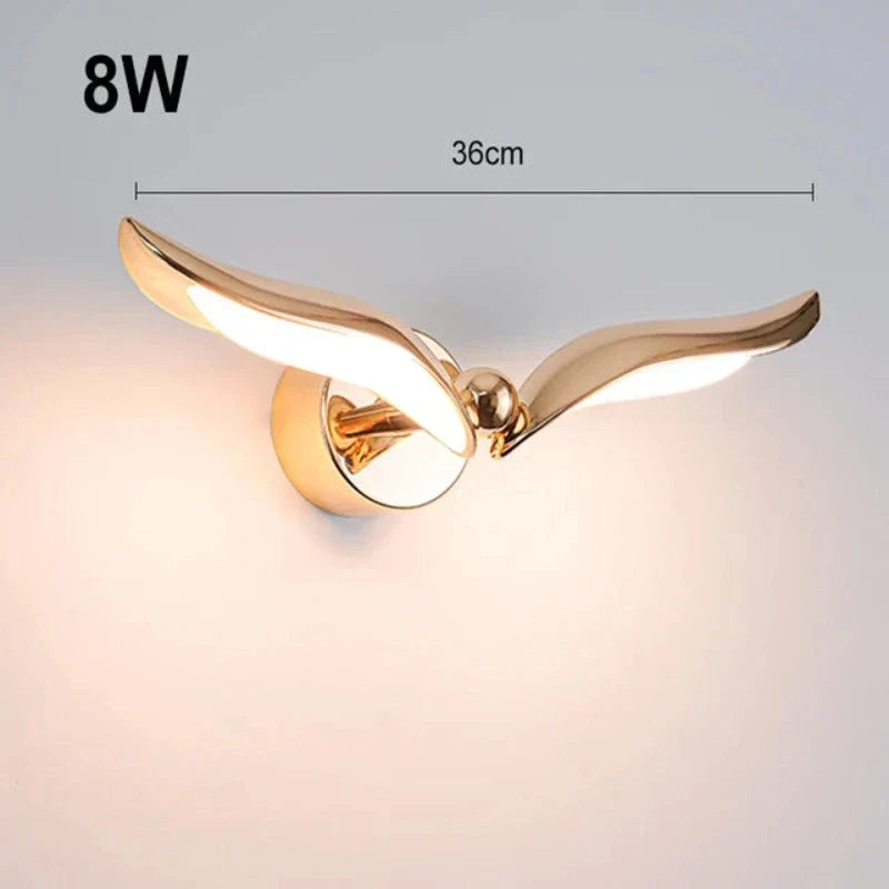 GoldenHorizon - Seagull Shaped Wall Lamp in Gold