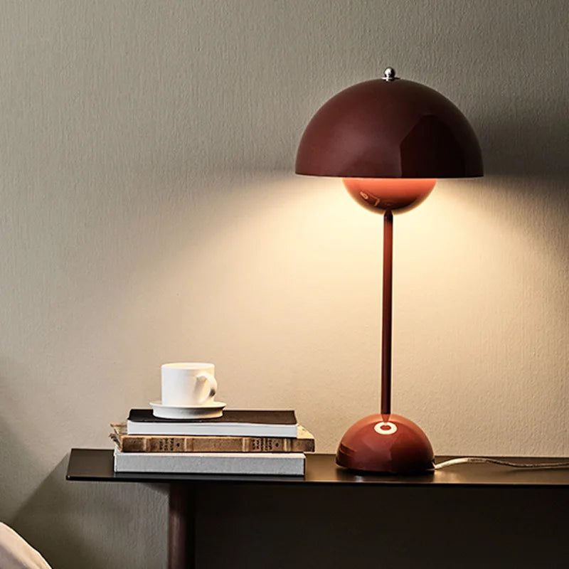 Moderne-Minimalistische-Deense-Ijzeren-Paddestoelvorm-Macaron-Tafellampstudie-Lezen-Kantoor-Bed-Led-Huisdecoratie_85d203ca-a505-404d-b279-f41fee0a545b.webp