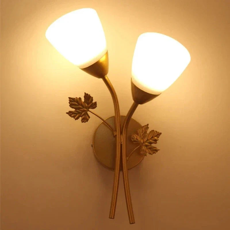 Nordic-Moderne-Ijzeren-Wandlampen-Led-Slaapkamer-Bed-Lamp-Leren-Gang-Kamer-Indoor-Wandlampen-Glazen-Bal-Decor.jpg_640x640_2e3e4e49-e0ee-4168-8871-dca8756015cf.webp