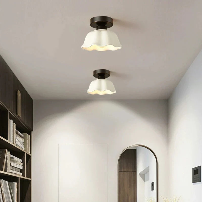 LightUp | Ceramic-Glass Chandelier Lamp