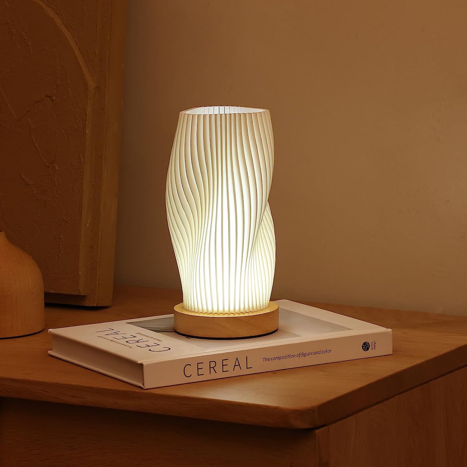 CalmGlow – Soothing Wave Lamp