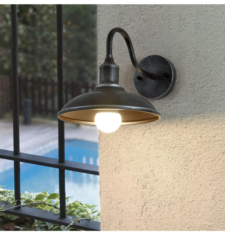 EisenGlow - Retro outdoor wall lamp with 1 iron light dome