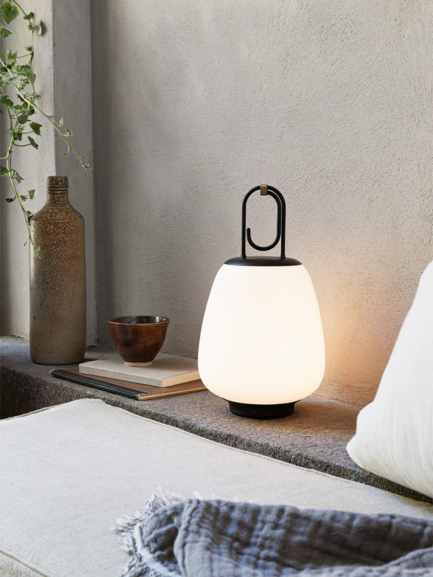 Voyage - Lantern with Built-in Battery