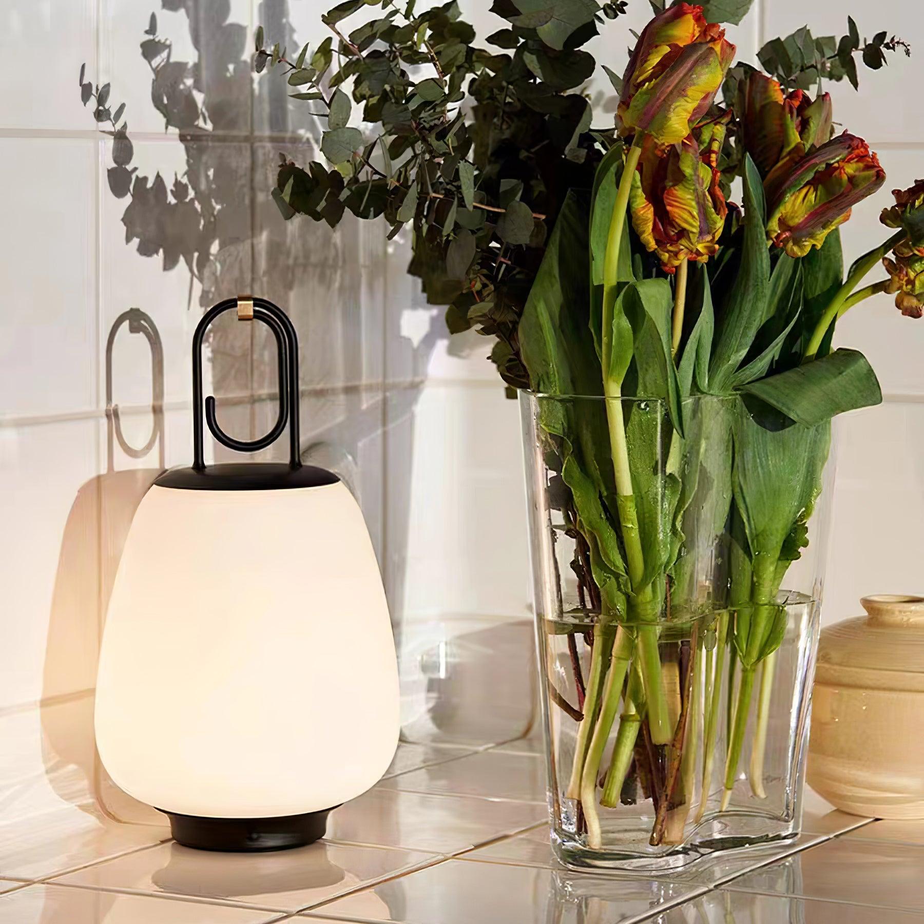 Voyage - Lantern with Built-in Battery