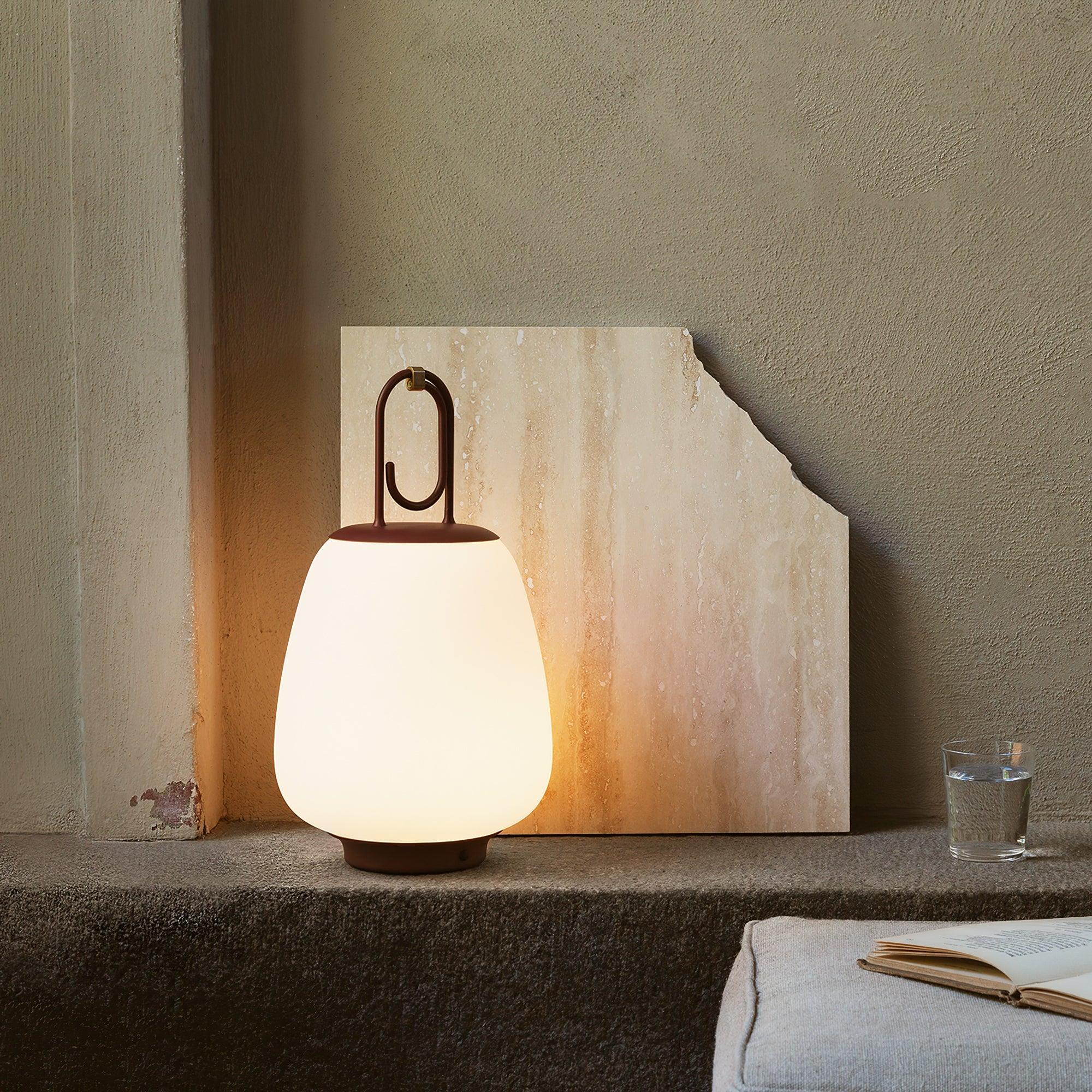 Portable_Lantern_Outdoor_Table_Lamp__36_758e7f7c-e8ad-4e8f-9535-642f275cded2.jpg