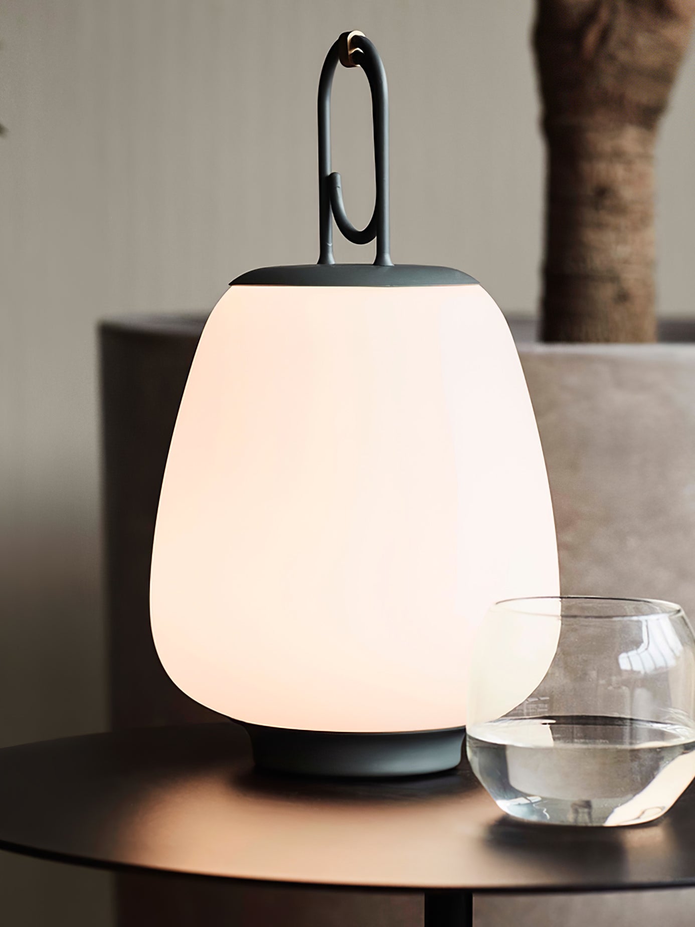 Voyage - Lantern with Built-in Battery