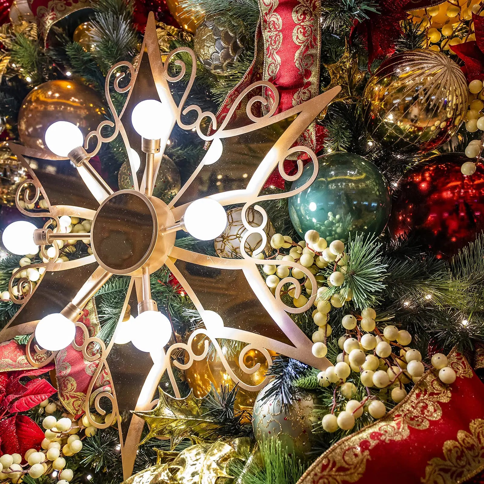 FestiveBalls – Sustainable Plastic Baubles
