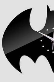 BatHeld - Stylish Bat Wall Clock