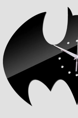 BatHeld - Stylish Bat Wall Clock
