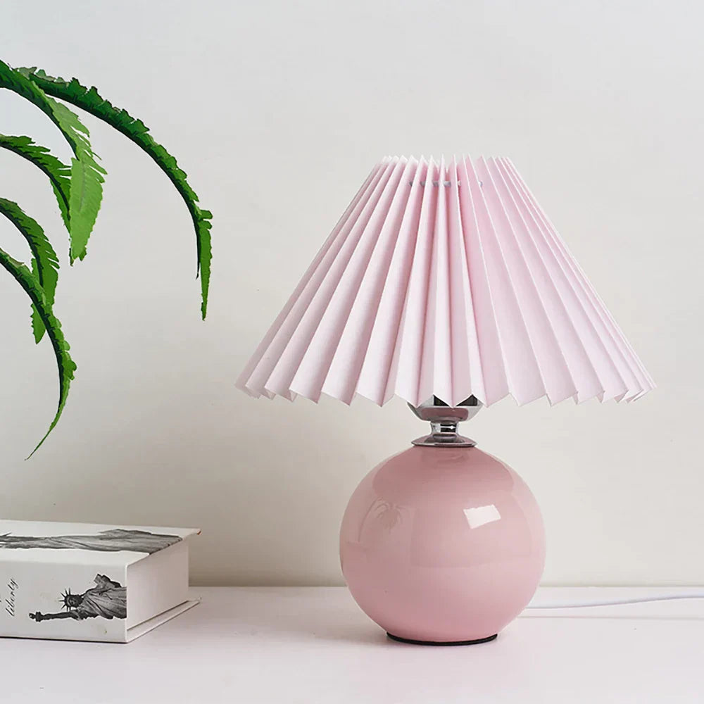 Vintage-Geplooide-Tafellamp-Voor-Slaapkamer-Woonkamer-Eetkamer-Met-E27-Lamp-Keramische-Base-Au-Us-Eu-Uk.webp
