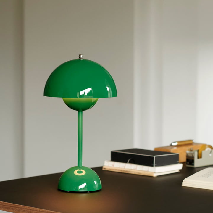 LunarGlow - LED Table Lamp for a Cosy Interior