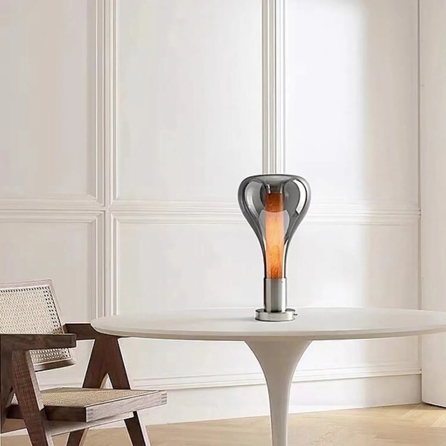 LavaGlow – Flowing Art Lamp