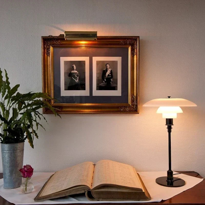 FusionLamp – Metal Table Lamp with Multiple Levels