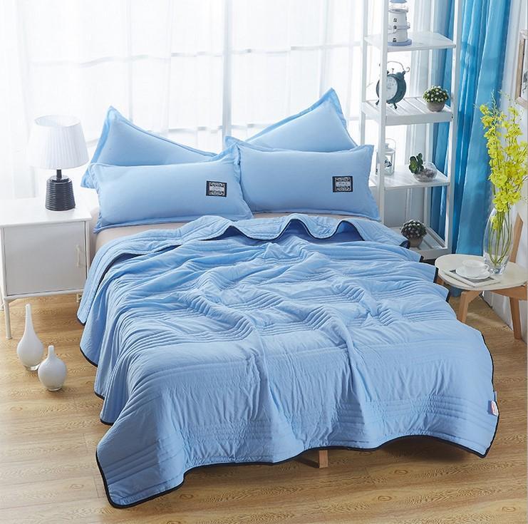 ChillBreeze - Cooling Blanket for Refreshing Nights